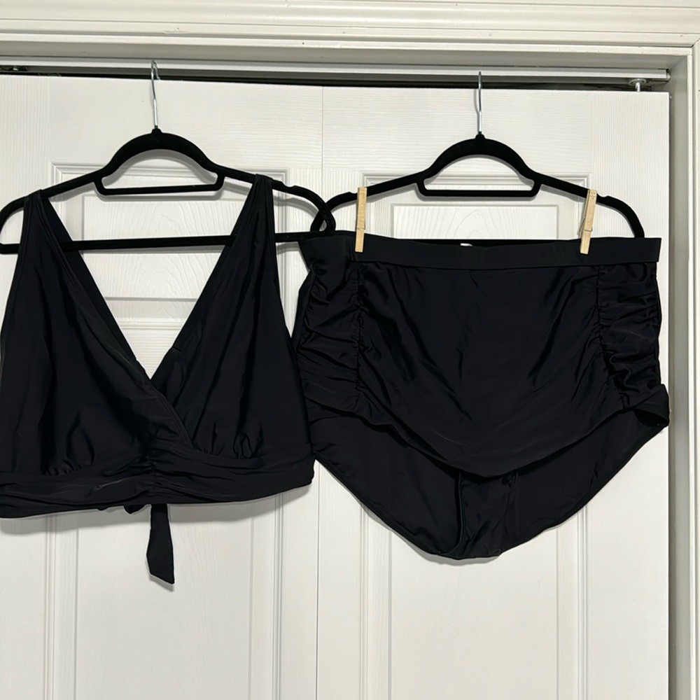 Black bikini swim suit